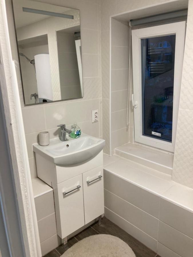 Dobozi Apartman ديبريتْسين المظهر الخارجي الصورة